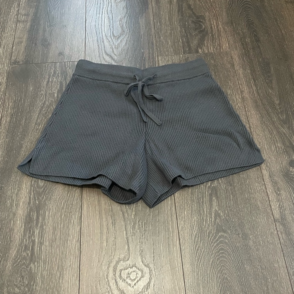 A&F Abercrombie sweater knit shorts